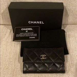 Chanel classic flap coin and card holder